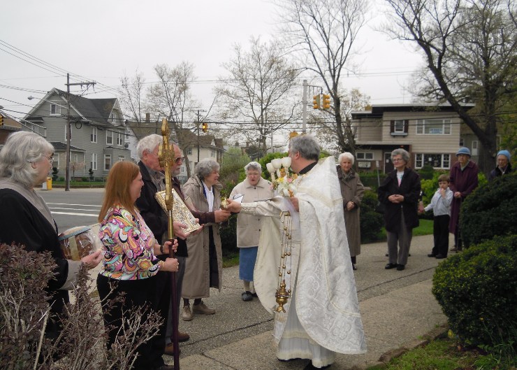 Monday Morning25 from Christ is Risen!  Indeed He is Risen!