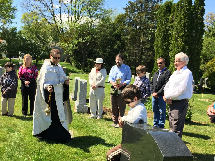 Photo 14 from Cemetery Blessings on St. Thomas Sunday