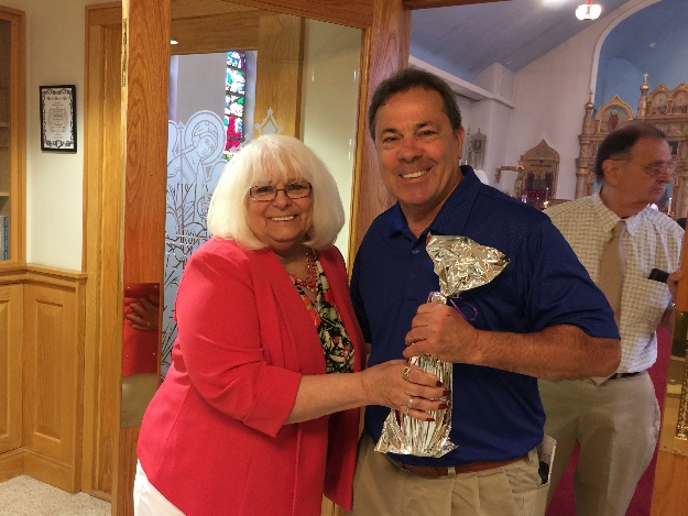 Photo 19 from Mother's and Father's take center stage