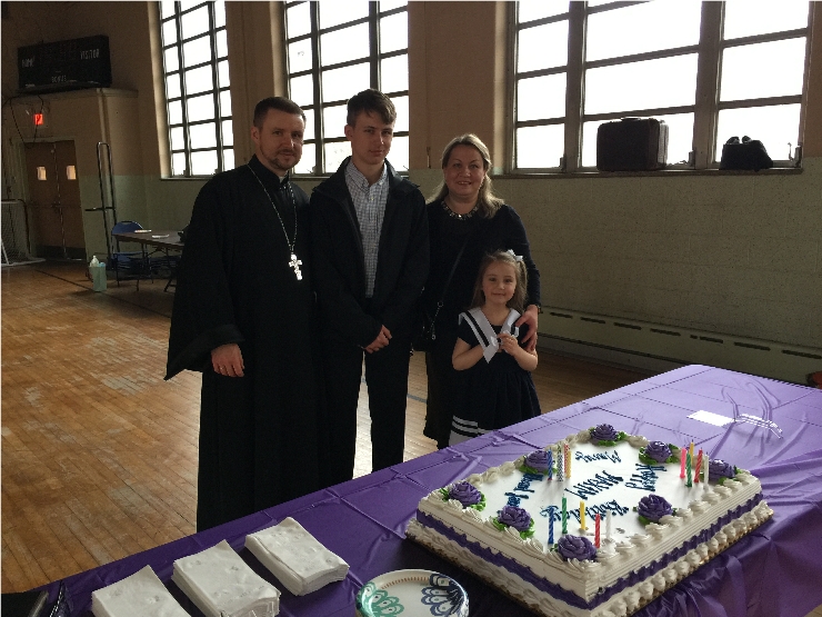 Photo 33 from Fr. Igor, Mat. Anna, Maxim and Sofia Looking Back