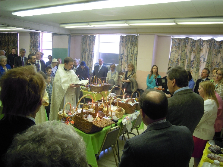 Photo 47 from Fr. Igor, Mat. Anna, Maxim and Sofia Looking Back