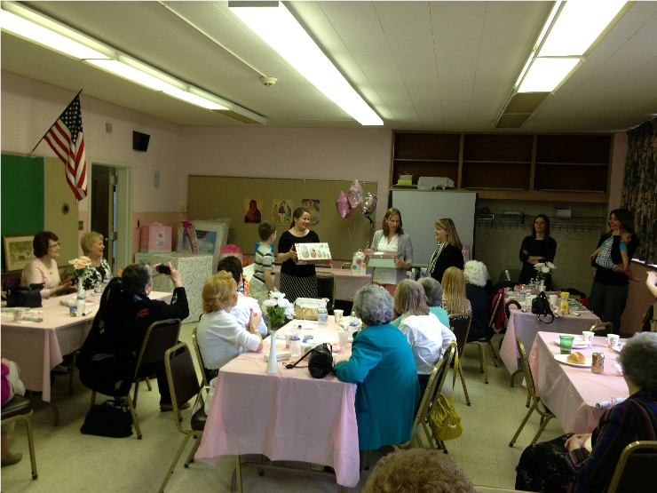 Photo 38 from Fr. Igor, Mat. Anna, Maxim and Sofia Looking Back