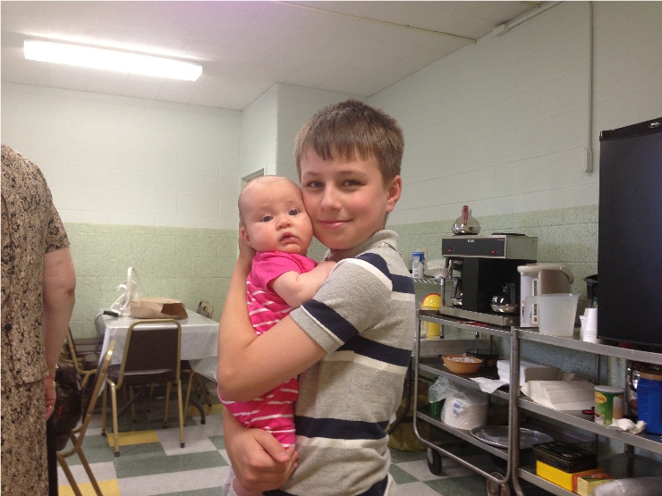 Photo 29 from Fr. Igor, Mat. Anna, Maxim and Sofia Looking Back